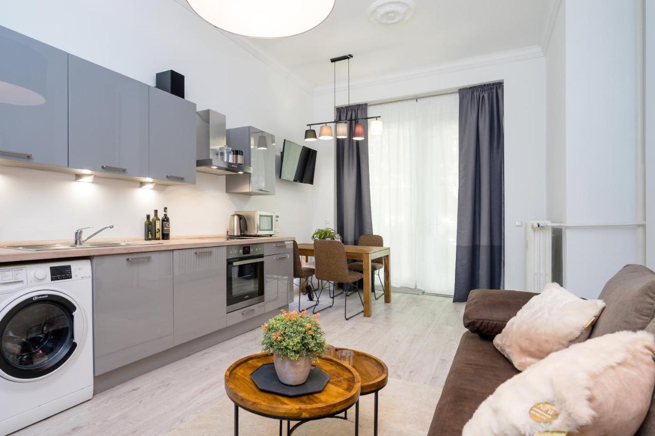 Appartamento The Lohmeyerstr Vh Rechts, Lovely 2 Bedroom Up To 4 *