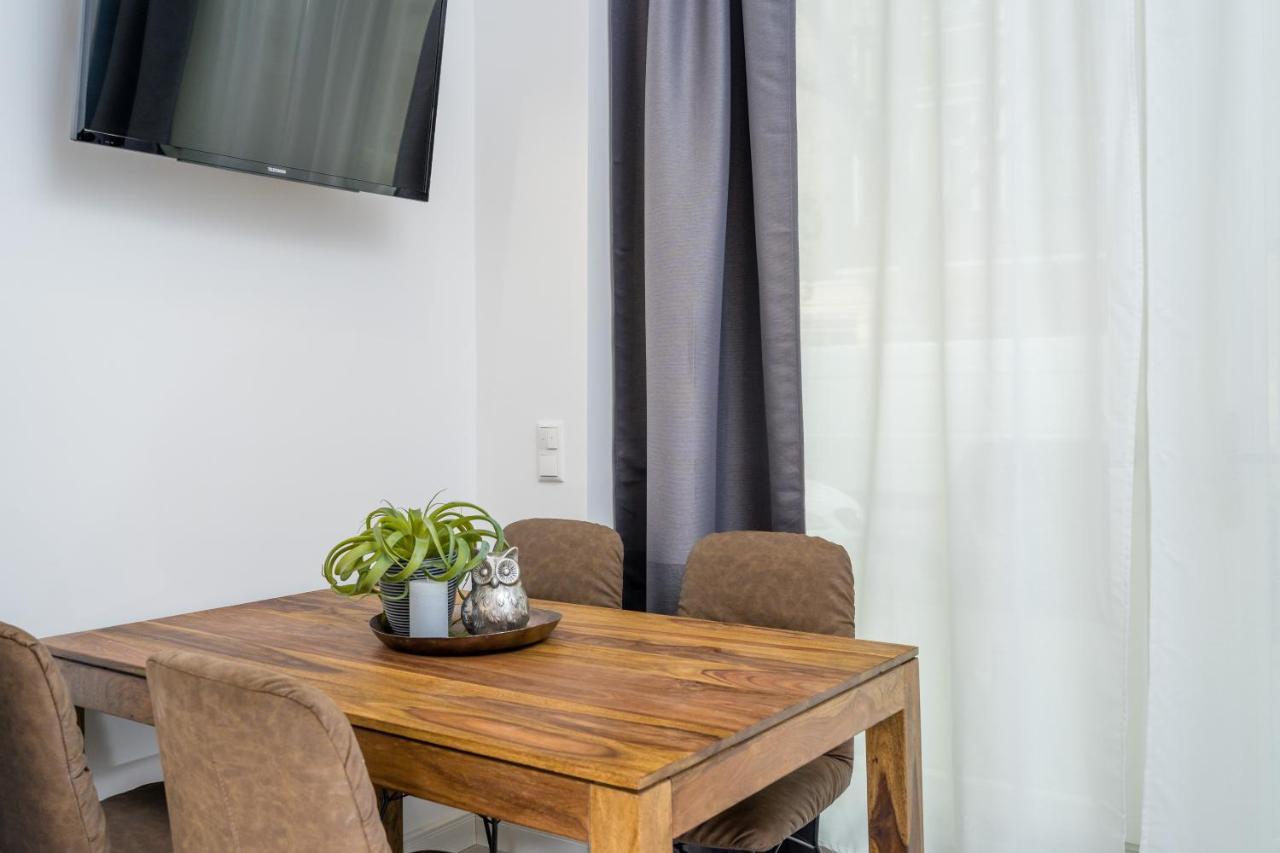 The Lohmeyerstr Vh Rechts, Lovely 2 Bedroom Up To 4 Appartamento *